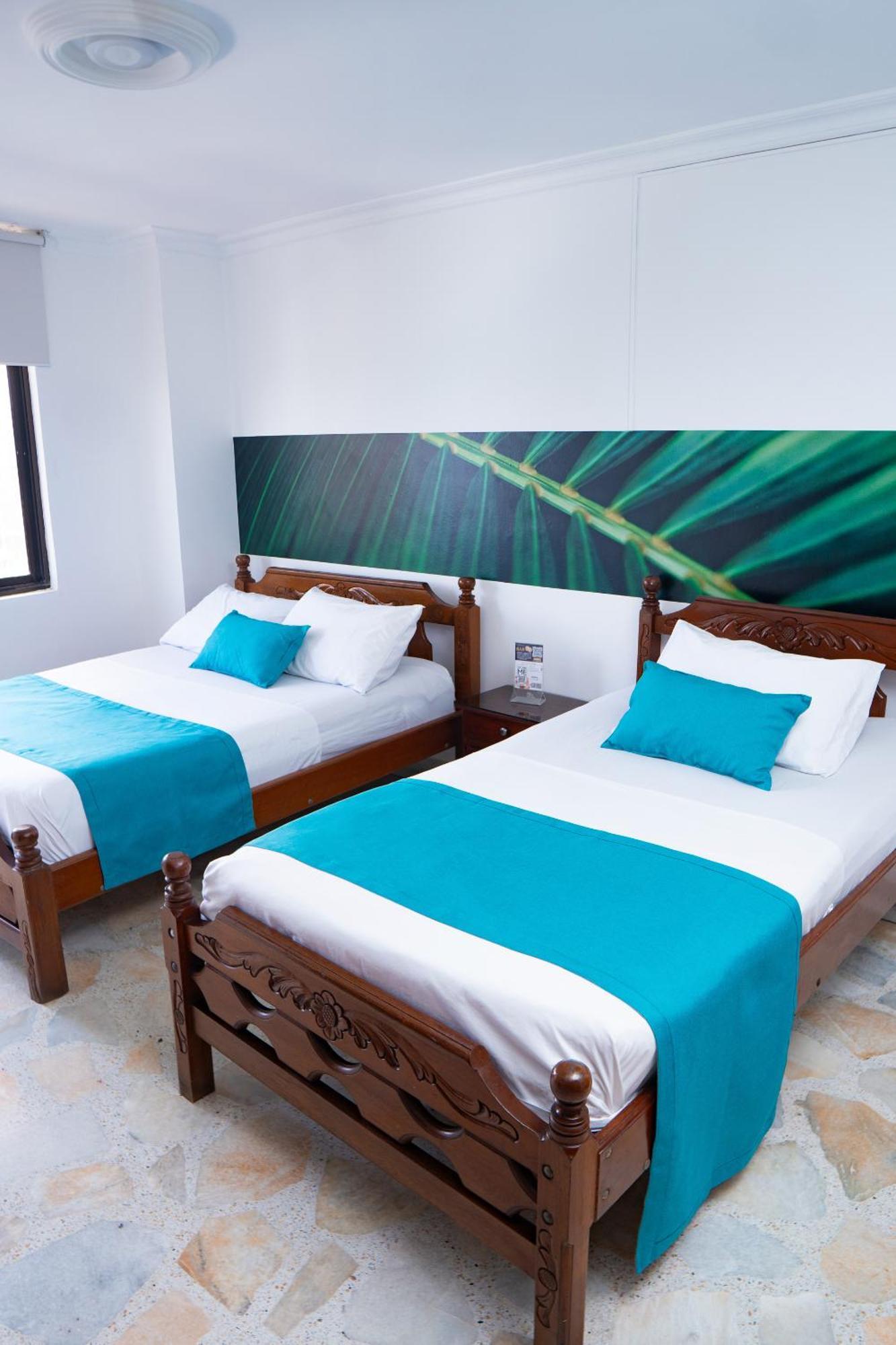 Hotel Steven Buenaventura Bagian luar foto
